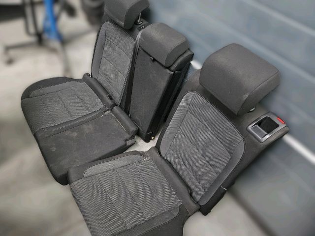 bontott VW GOLF V Ülés Szett