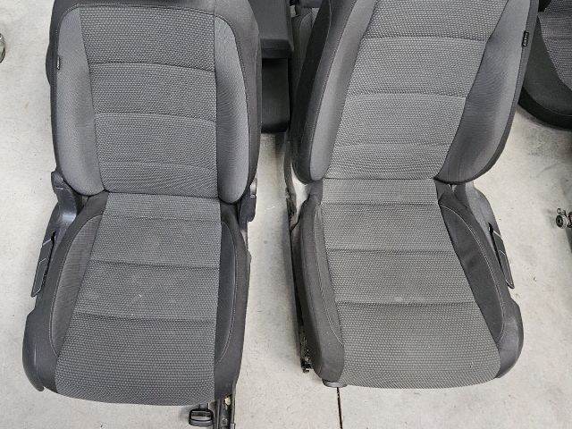 bontott VW GOLF V Ülés Szett