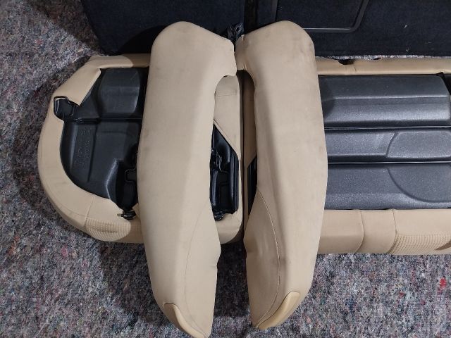 bontott VW GOLF V Ülés Szett