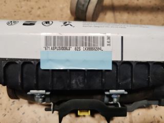 bontott VW GOLF V Utasoldali Légzsák