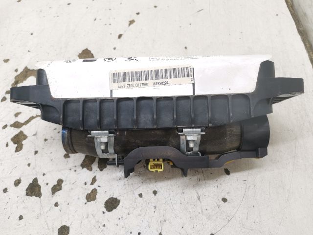 bontott VW GOLF V Utasoldali Légzsák