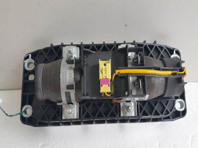 bontott VW GOLF V Utasoldali Légzsák