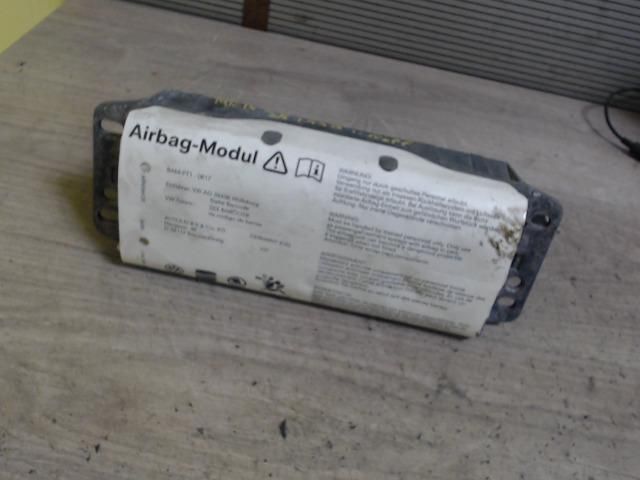 bontott VW GOLF V Utasoldali Légzsák