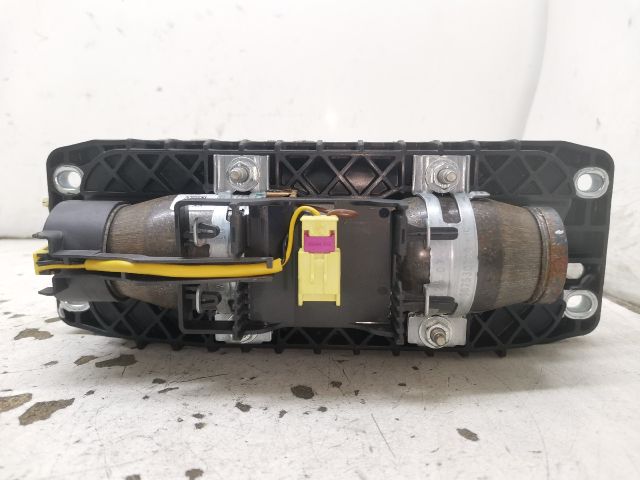 bontott VW GOLF V Utasoldali Légzsák