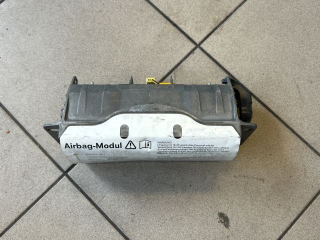 bontott VW GOLF V Utasoldali Légzsák