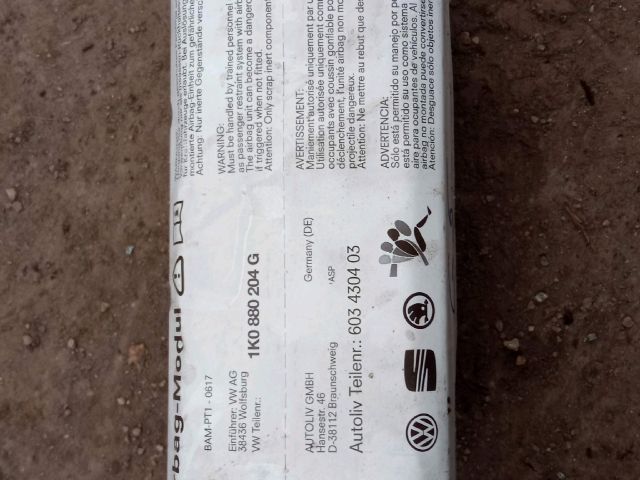 bontott VW GOLF V Utasoldali Légzsák