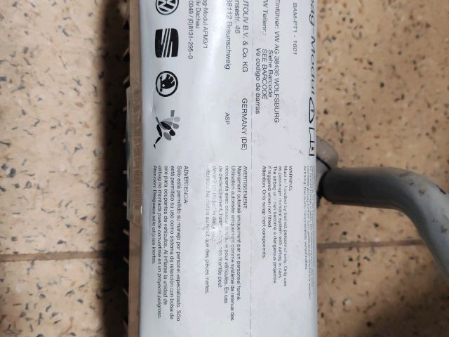 bontott VW GOLF V Utasoldali Légzsák