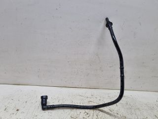 bontott VW GOLF V Üzemanyagcső