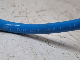 bontott VW GOLF V Üzemanyagcső