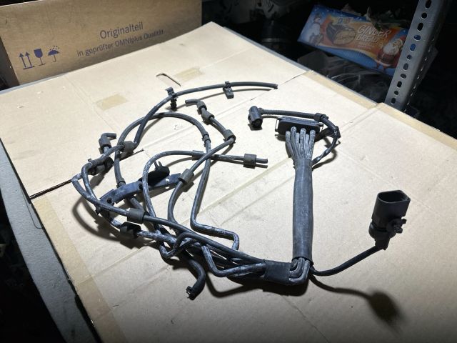 bontott VW GOLF V Vákum Cső