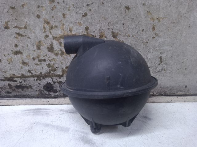 bontott VW GOLF V Vákum Tartály