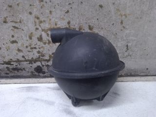 bontott VW GOLF V Vákum Tartály