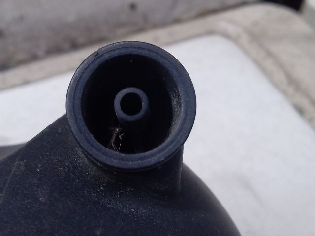 bontott VW GOLF V Vákum Tartály