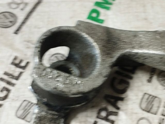 bontott VW GOLF V Váltó Kapcsoló Villa