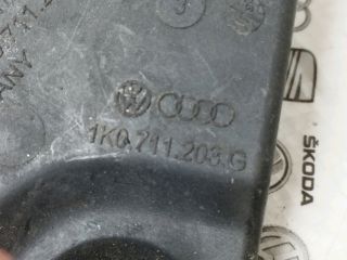 bontott VW GOLF V Váltó Kapcsoló Villa