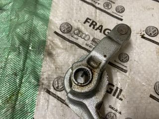 bontott VW GOLF V Váltó Kapcsoló Villa