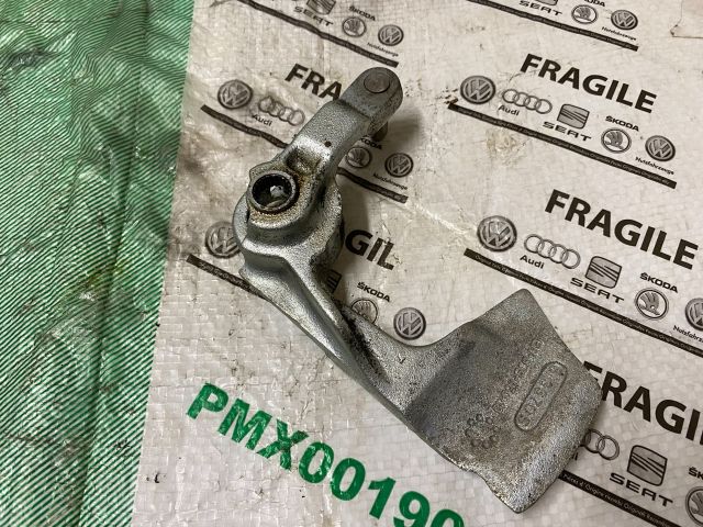 bontott VW GOLF V Váltó Kapcsoló Villa