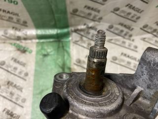 bontott VW GOLF V Váltó Kapcsoló Villa