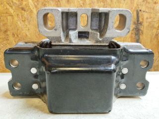 bontott VW GOLF V Váltó Tartó Bak (Pozíciófüggetlen)