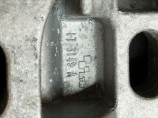 bontott VW GOLF V Váltó Tartó Bak (Pozíciófüggetlen)