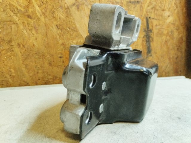 bontott VW GOLF V Váltó Tartó Bak (Pozíciófüggetlen)