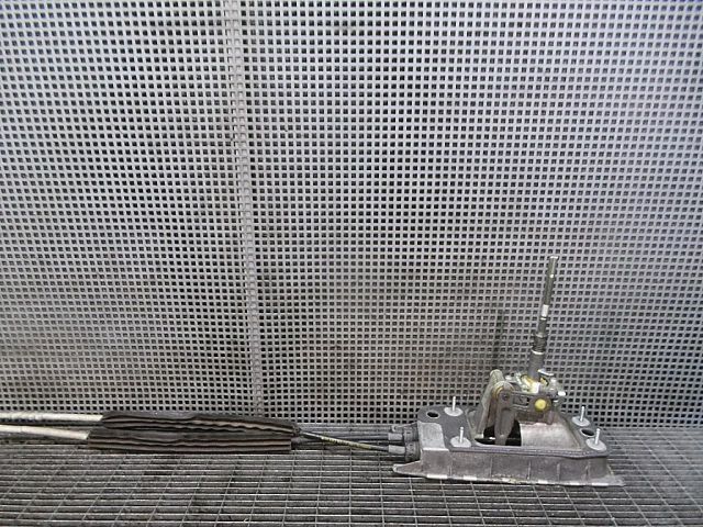 bontott VW GOLF V Váltógomb