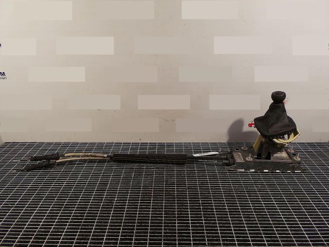 bontott VW GOLF V Váltógomb