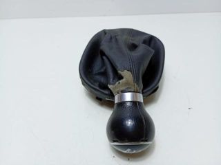 bontott VW GOLF V Váltógomb