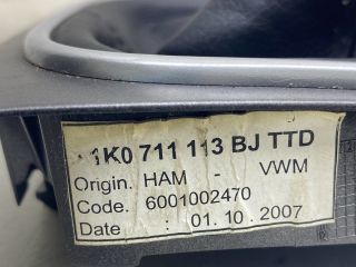 bontott VW GOLF V Váltókar Keret