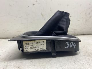 bontott VW GOLF V Váltókar Keret