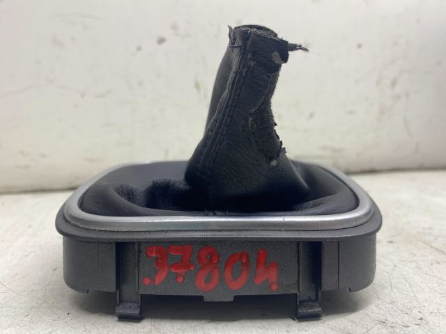 bontott VW GOLF V Váltókar Keret