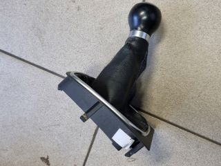 bontott VW GOLF V Váltószoknya