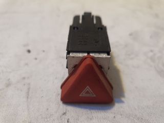 bontott VW GOLF V Vészvillogó Kapcsoló