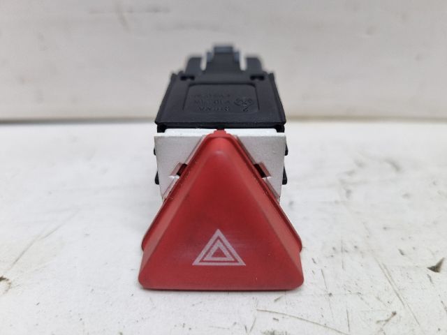 bontott VW GOLF V Vészvillogó Kapcsoló