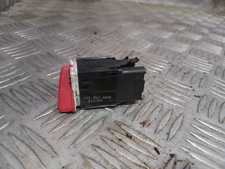 bontott VW GOLF V Vészvillogó Kapcsoló