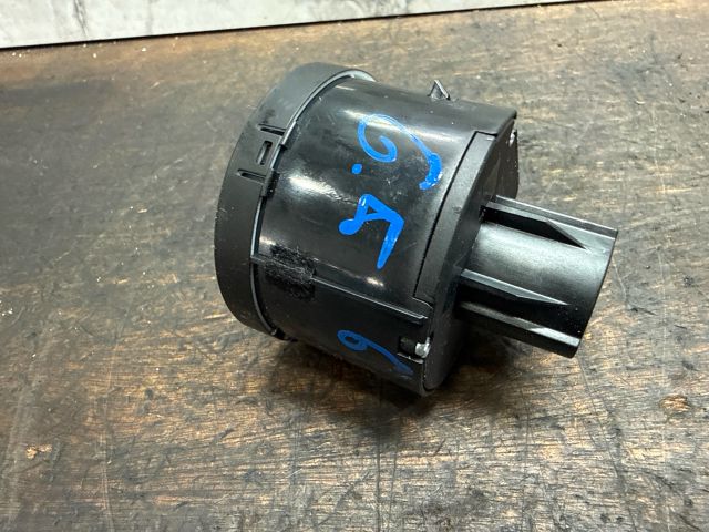 bontott VW GOLF V Világítás Kapcsoló