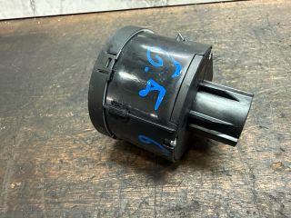 bontott VW GOLF V Világítás Kapcsoló