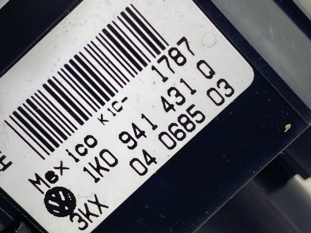 bontott VW GOLF V Világítás Kapcsoló