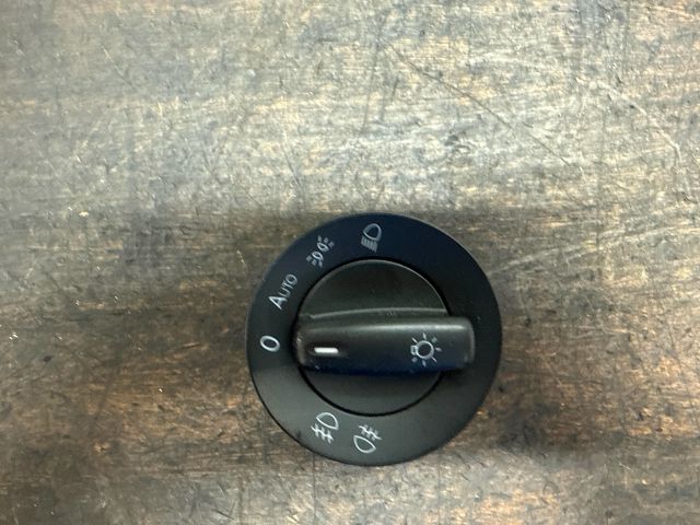 bontott VW GOLF V Világítás Kapcsoló