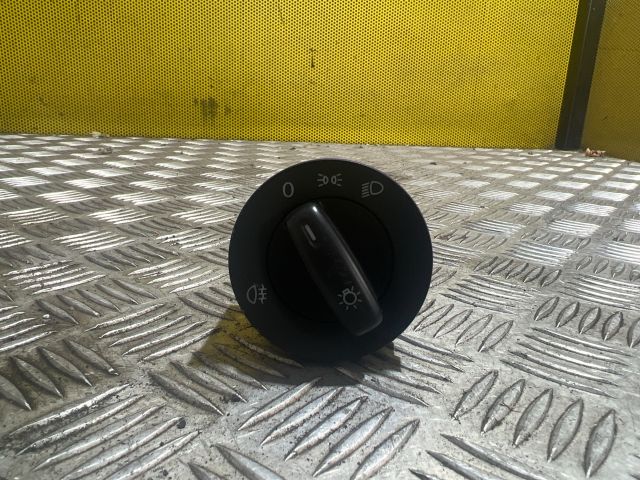 bontott VW GOLF V Világítás Kapcsoló