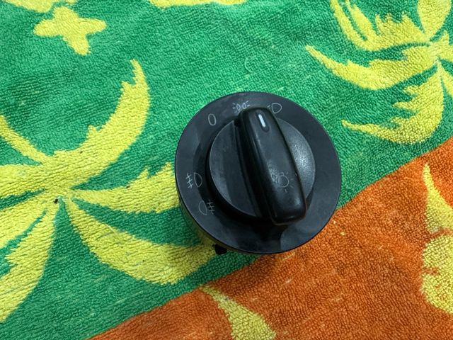 bontott VW GOLF V Világítás Kapcsoló