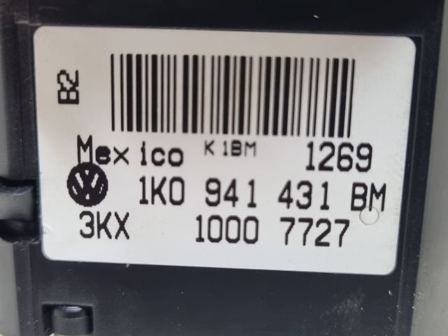 bontott VW GOLF V Világítás Kapcsoló