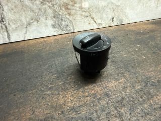 bontott VW GOLF V Világítás Kapcsoló