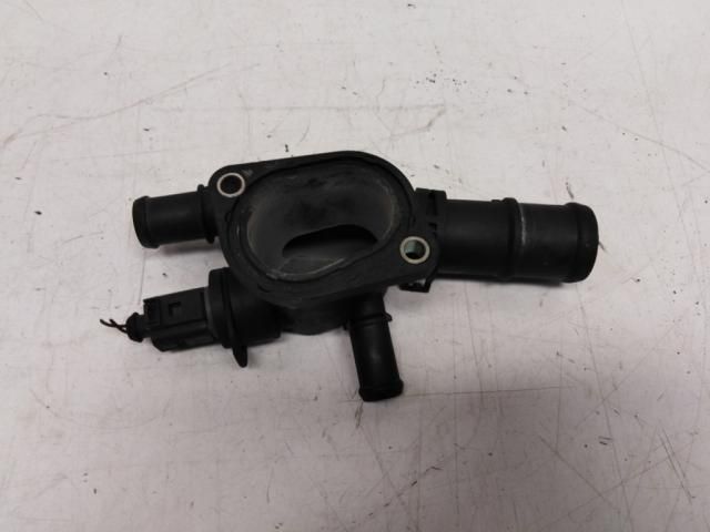 bontott VW GOLF V Vízcső