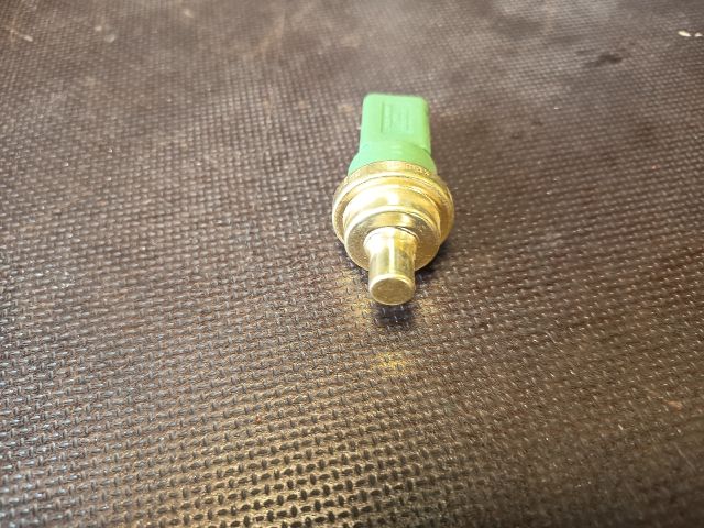 bontott VW GOLF V Vízhőfok Gomba Hőmérséklet Érzékelő