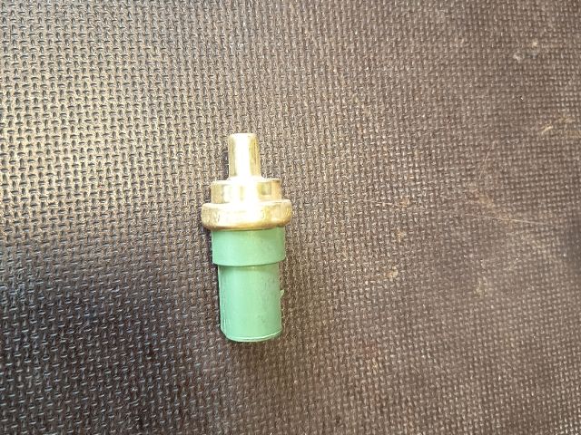 bontott VW GOLF V Vízhőfok Gomba Hőmérséklet Érzékelő