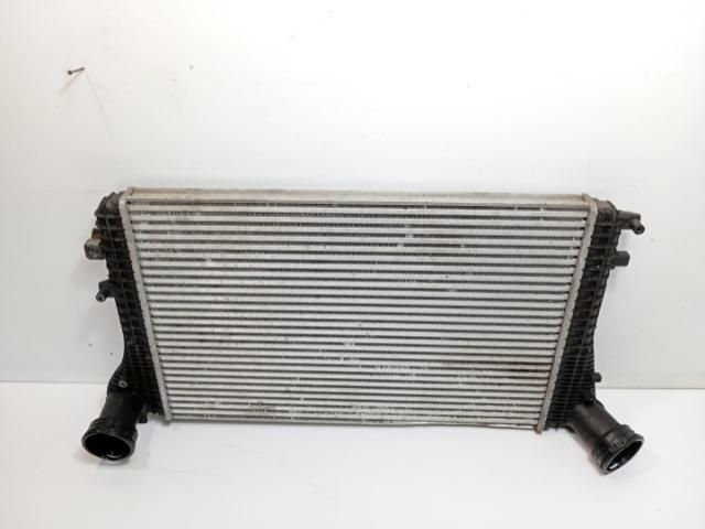 bontott VW GOLF V Vízhűtő Radiátor Tartó