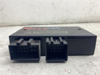 bontott VW GOLF V Vonóhorog Elektronika