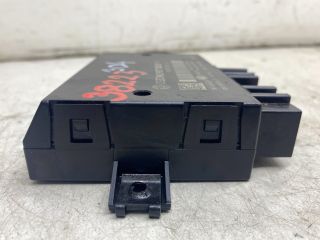 bontott VW GOLF V Vonóhorog Elektronika