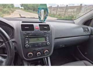 bontott VW GOLF V Vonóhorog